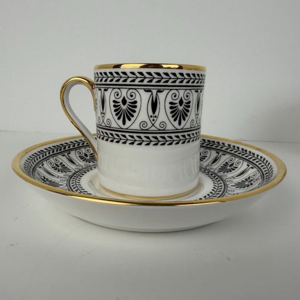 Vintage 1970s Crown Staffordshire Victoria Black Set of 4 Cups & 4 Saucers - Picture 2 of 16